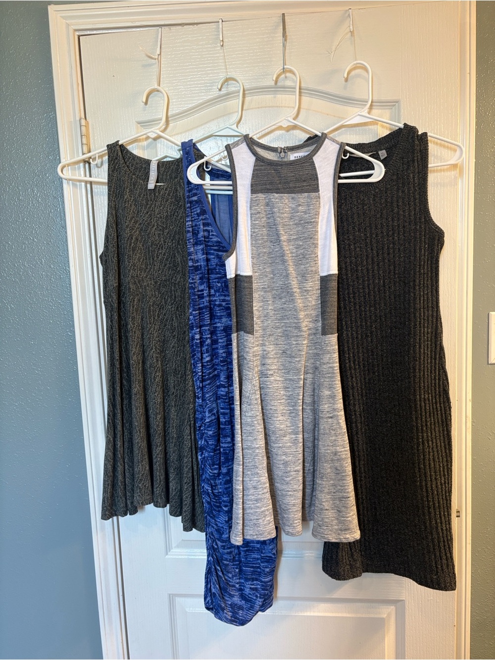 ATHLETA DRESS BUNDLE XS